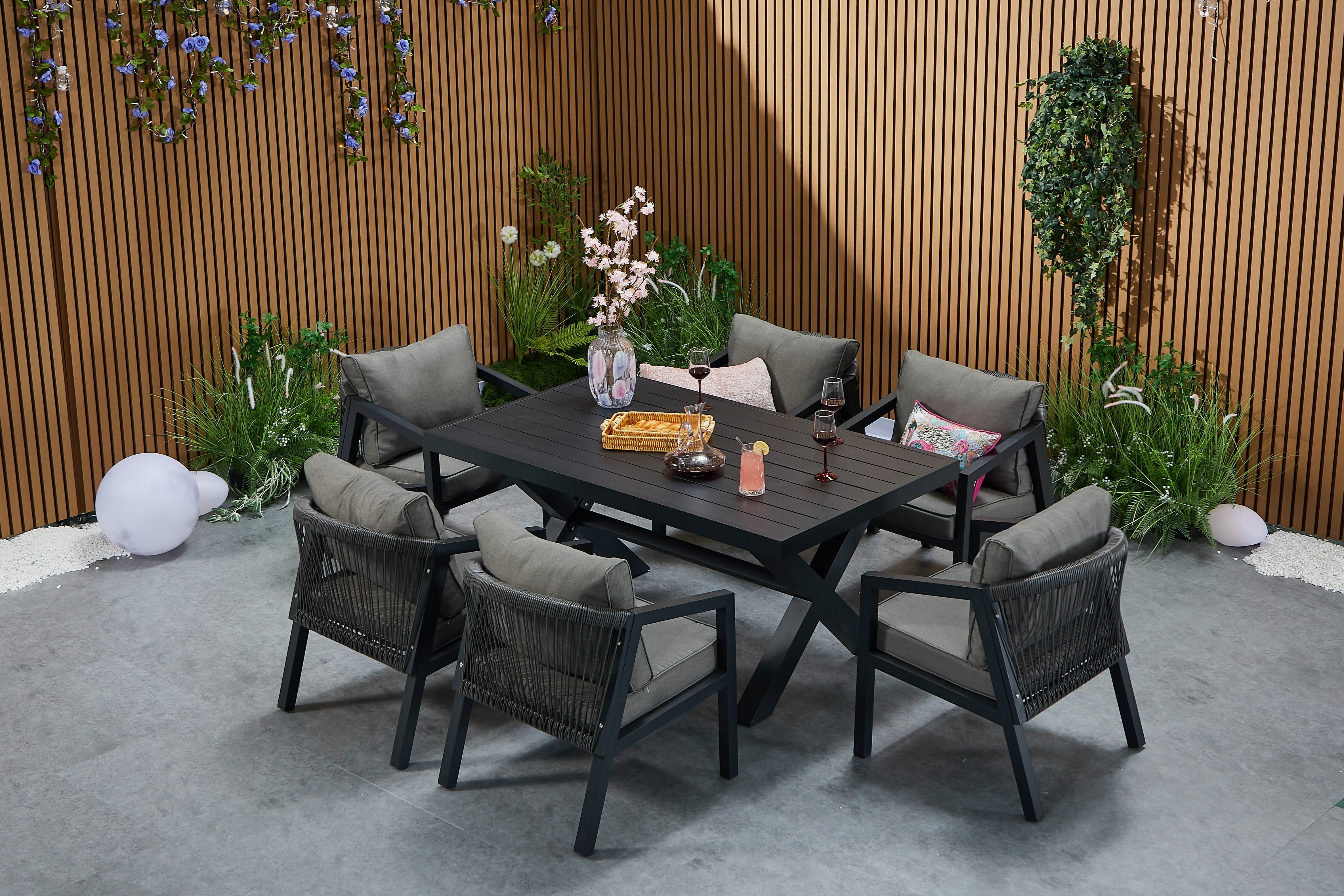 Rattan Outdoor Dining Sets