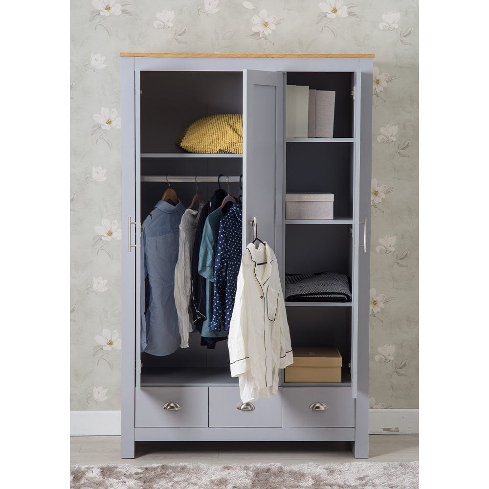 Heritage 3 Door 3 Drawer Wardrobe