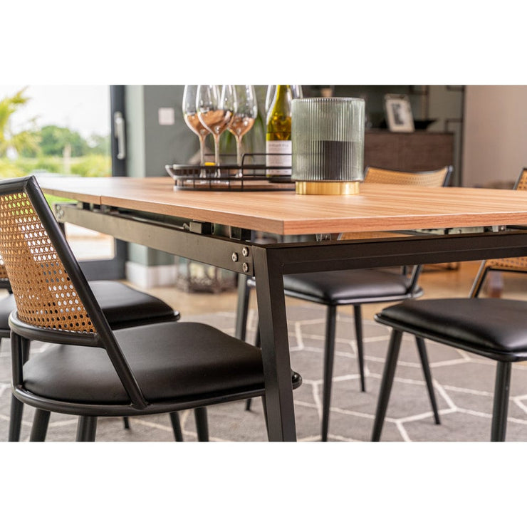 Belluno Extending Dining Table Set with 4 PE Rattan Chairs