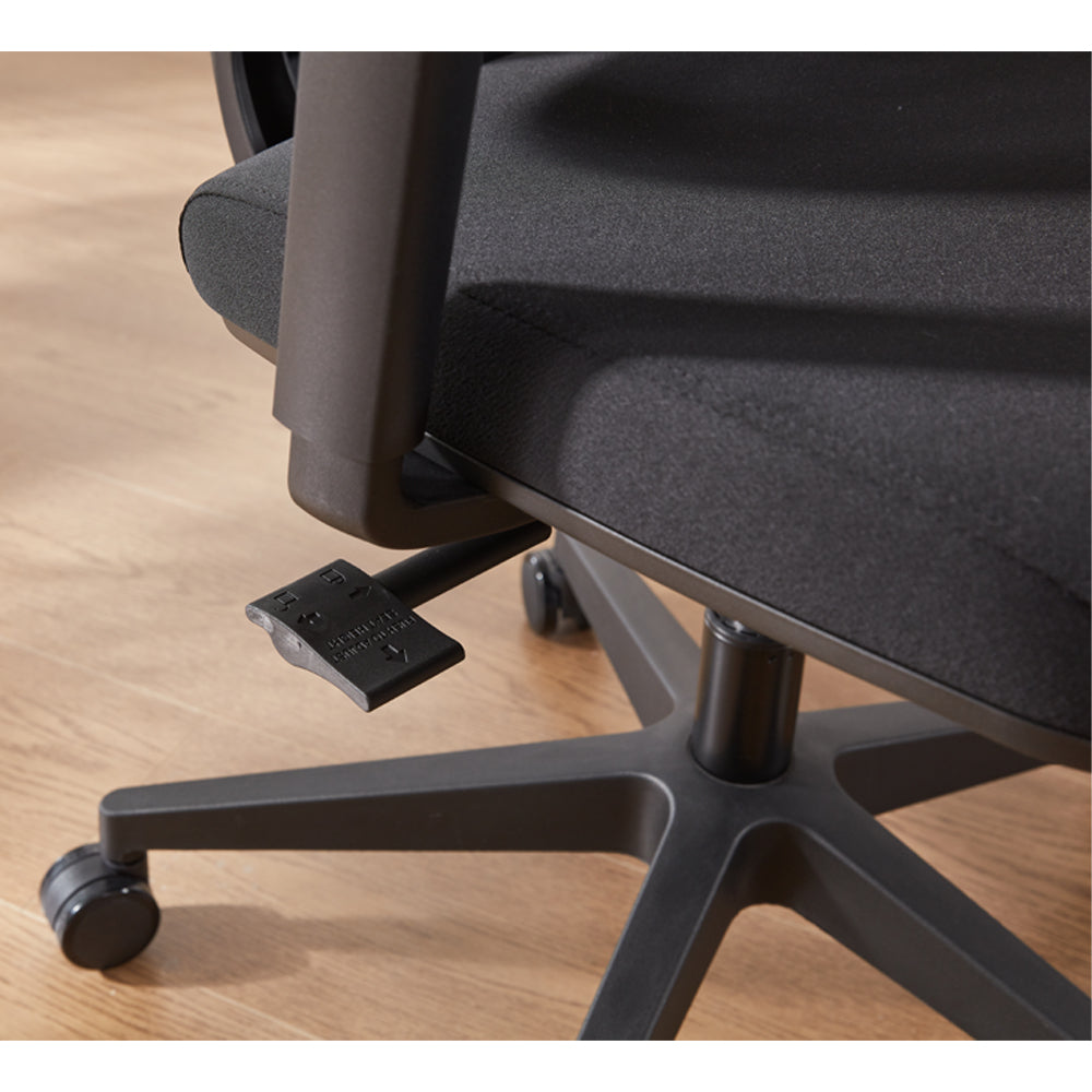Essential Ergonomic Office Chair Swivel Computer Chair With Headrest