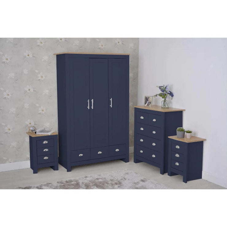 Heritage 4 Piece Bedroom Wardrobe Chest Set With Bedside Tables