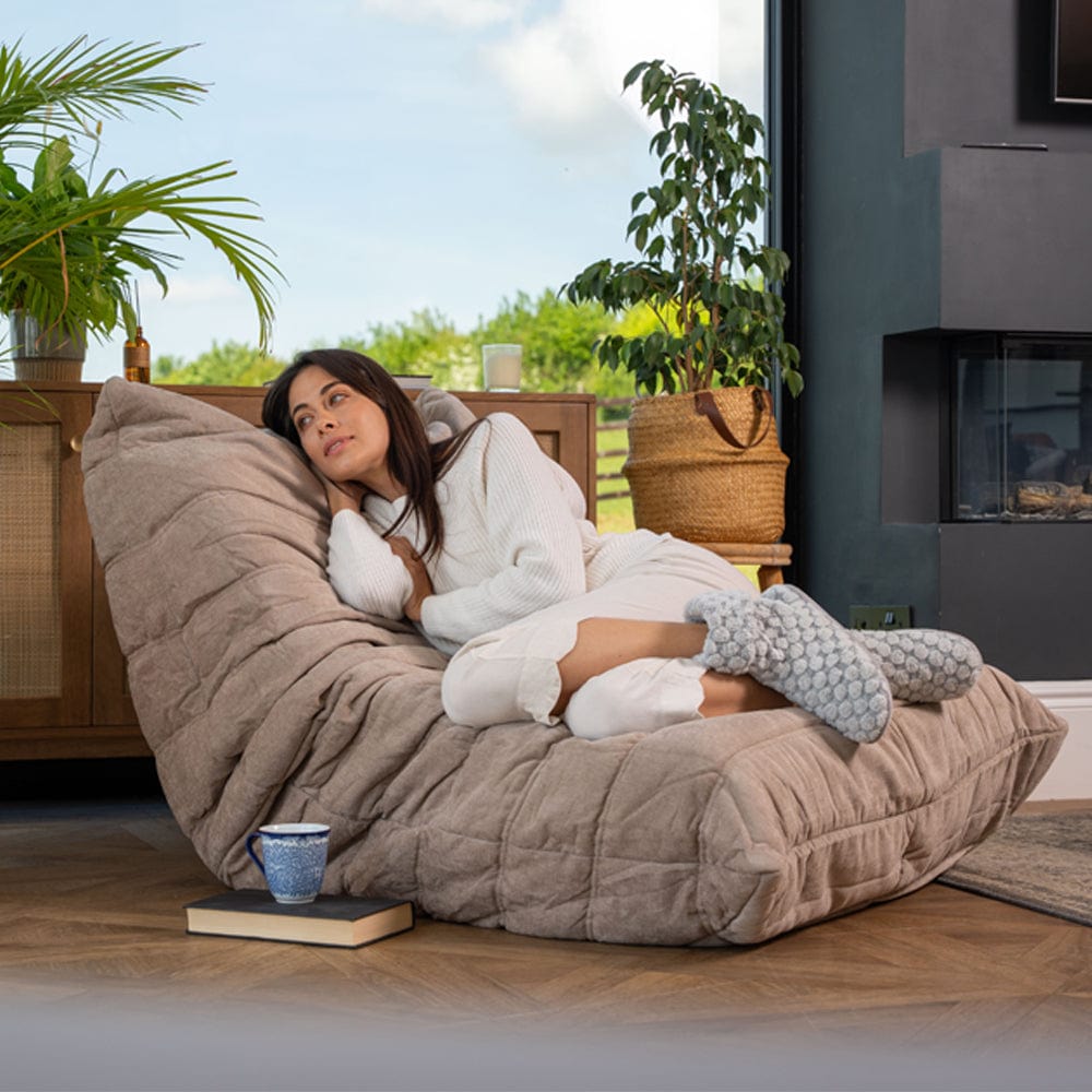 Ponyo Plush Caterpillar Sofa Chair Padded Lounger Lazy Chair Reading Chair