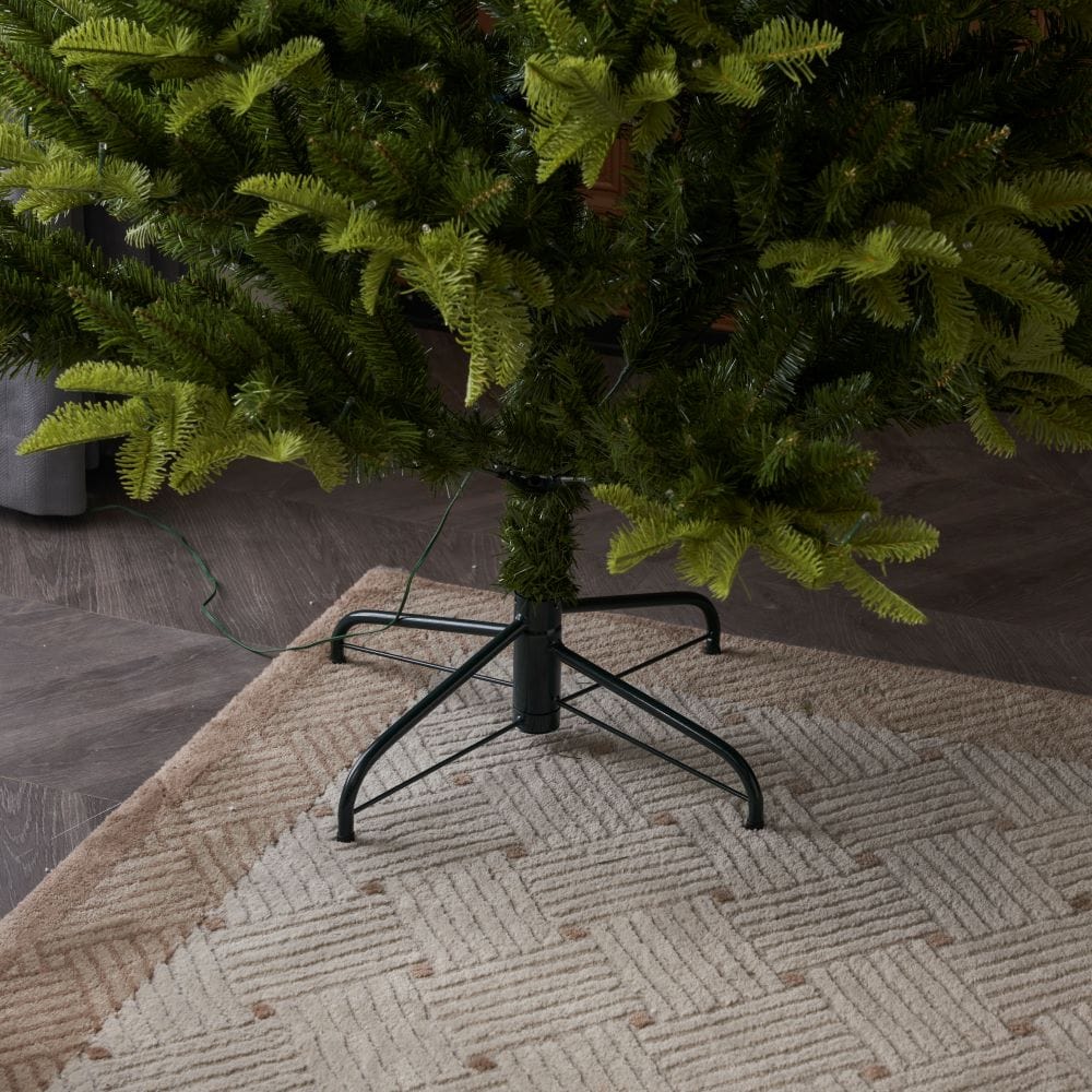 Pre-Lit Green Calgary Artificial Christmas Tree With Quick Pole And Skirt Option