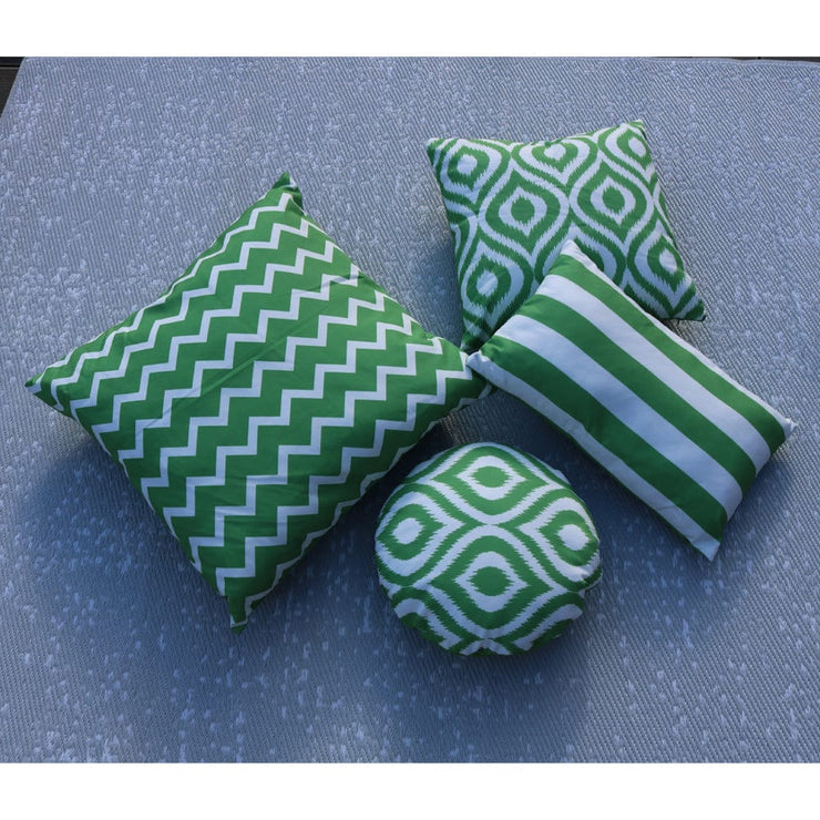 Ashcraft Waterproof Outdoor Scatter Cushion Set in Green Pattern