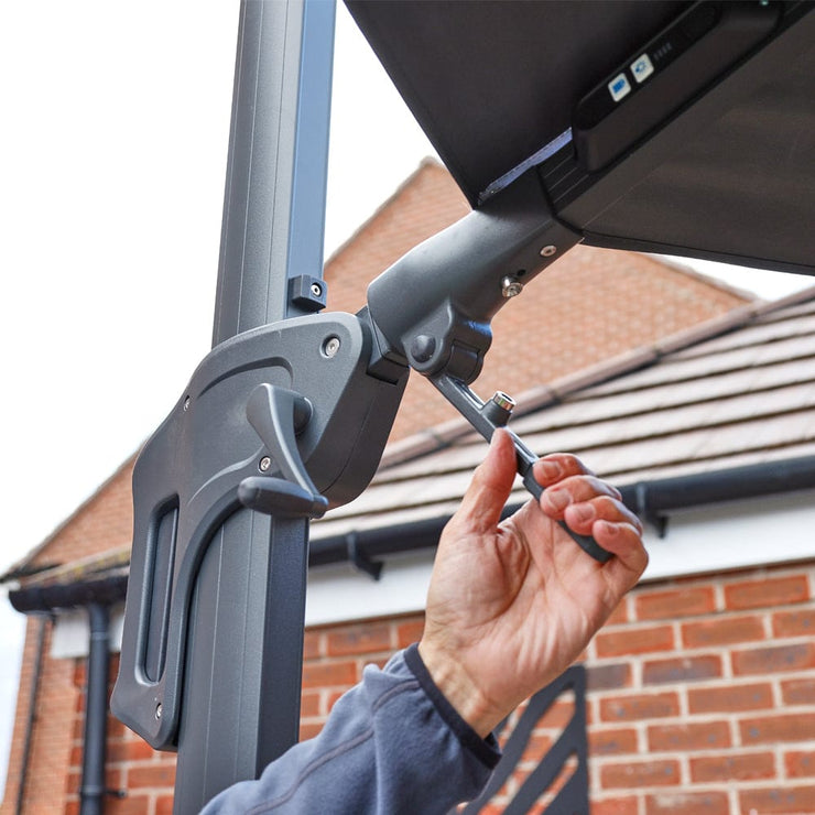 Roma 3.5M CANTILEVER Parasol with Solar LED lights