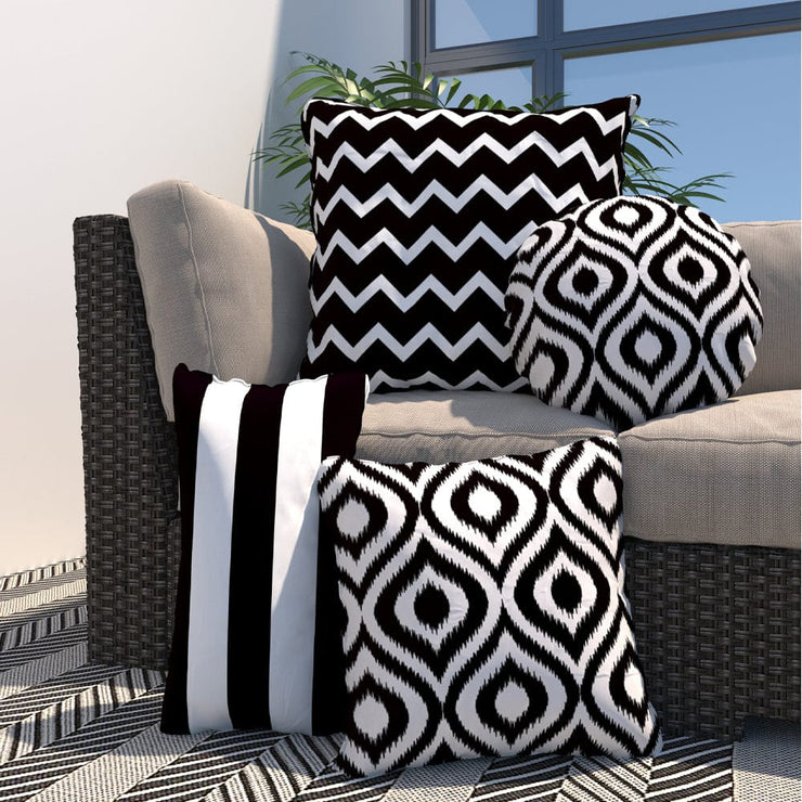 Ashcraft Waterproof Scatter Cushion Set in Black Pattern